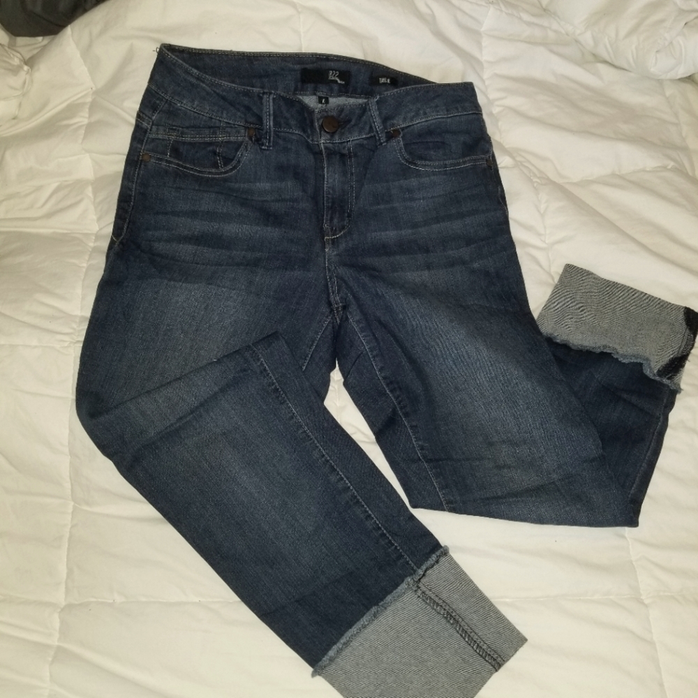 1822 Blue Jeans